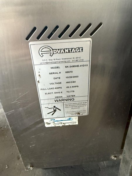 ADVANTAGE ENGINEERING WATER-CIRCULATING TEMPERATURE CONTROL UNIT. STOCK # 1115724