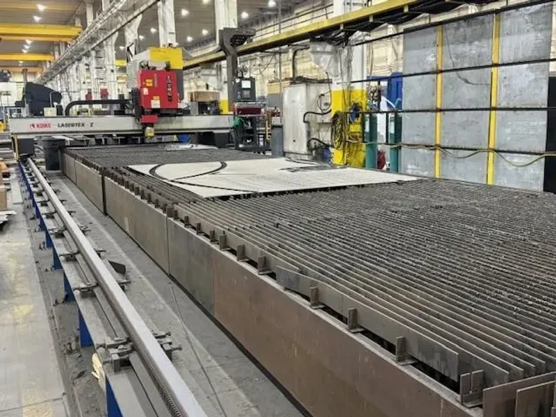 USED KOIKE 10' X 100' CO2 PLATE LASER WITH (2) 4,000 WATT RESONATORS, Year: 2007