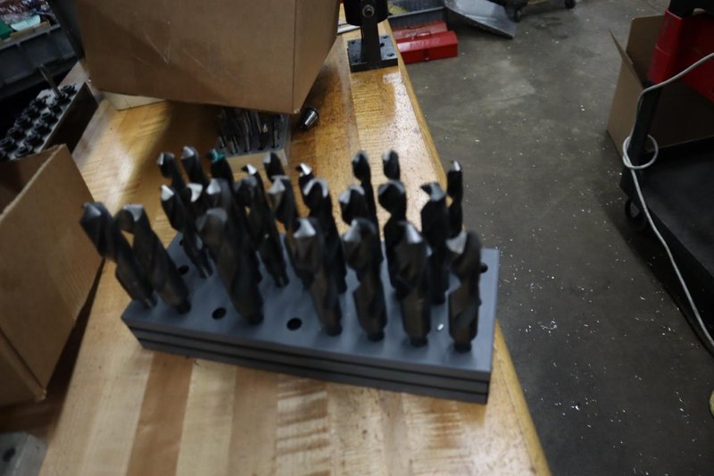 1/2&quot; Reduced Shank Drills in Metal Divider Rack- Auction Item