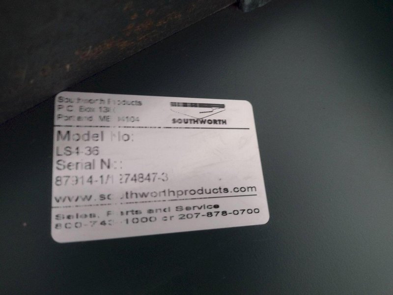 3800 LBS X 60" X 42" SOUTHWORTH MODEL #LS4-36 HYDRAULIC SCISSOR LIFT TABLE WITH ROLLER TOP, 110 VOLT: STOCK #20882