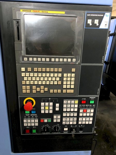 Doosan DNM500-II Vertical Machining Center 2015