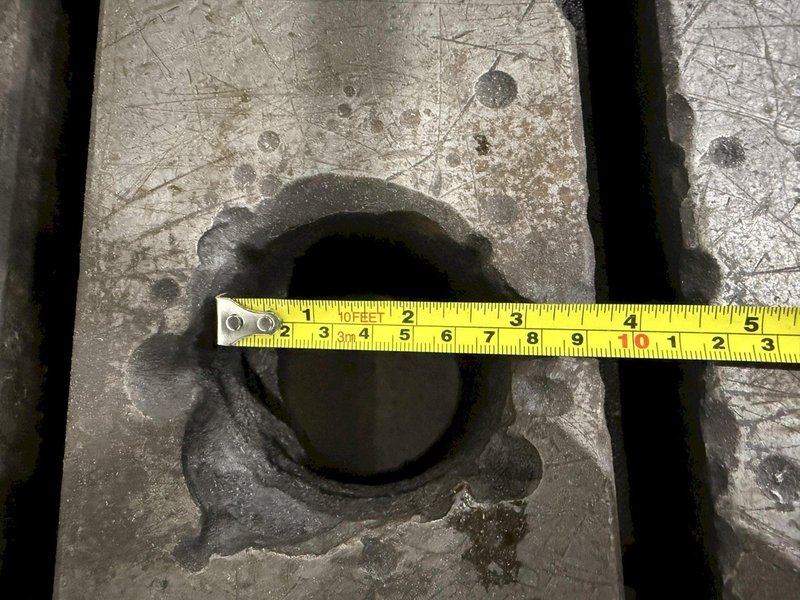 36" X 24" X 20" CARLTON T SLOTTED BOX DRILL TABLE: YOBRO #24263