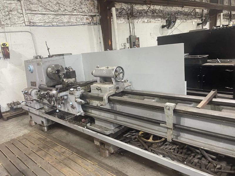 120″ Cincinnati Engine Lathe, 1964 – Tailstock, 15″ 3-Jaw Chuck, 2.375″ Through Hole