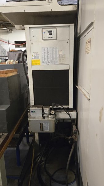 YMT TB–2210 CNC VERTICAL MACHINING CENTER. STOCK # 1004625