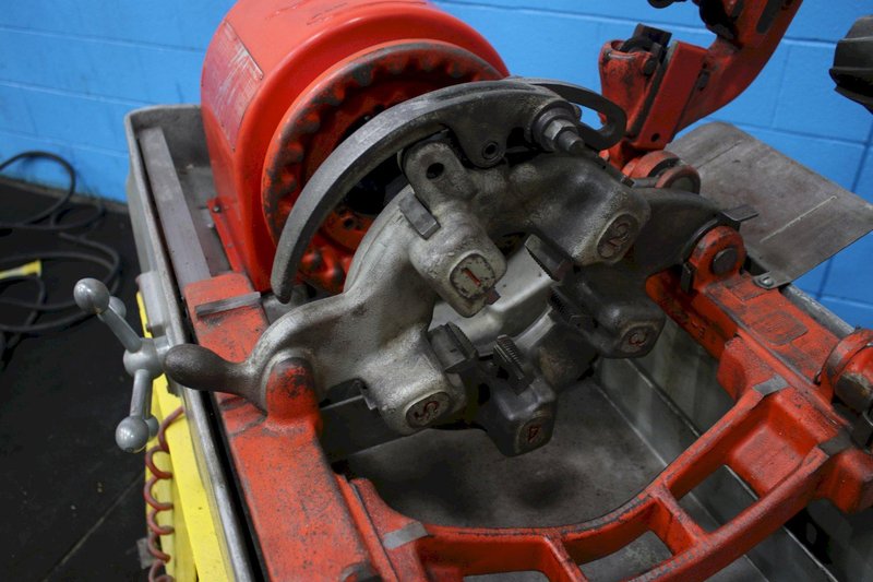 4&quot; RIDGID MODEL #444 PIPE &amp; BOLT THREADER: STOCK 76018