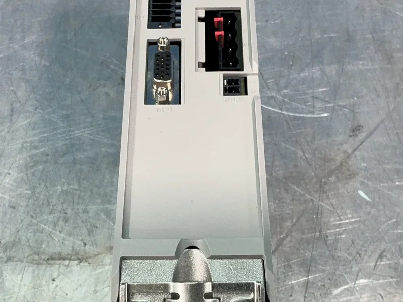 ALLEN-BRADLEY KINETIX 5300 SERVO DRIVE  -  2198-C4015-ERS