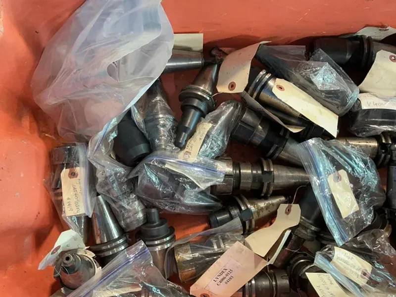 LYNDEX/TECNARA TOOL HOLDERS