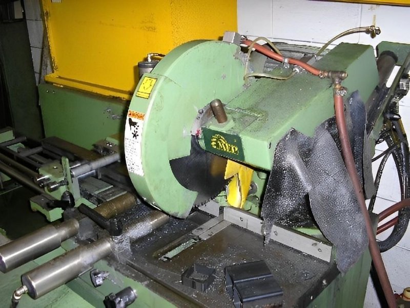 Dake Cobra 350AX Saw, 1985