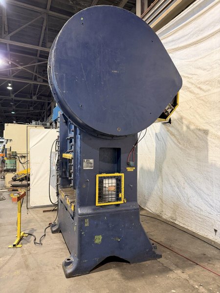 160 TON MINSTER 50-6 1/2-54 STRAIGHT SIDE DOUBLE CRANK PRESS. STOCK # 0470124
