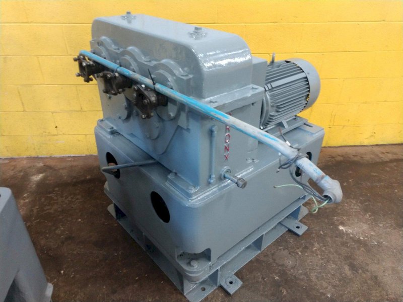 3" BRONX MODEL #CR6 TUBE &amp; PIPE 6 ROLL ROTARY STRAIGHTENER: STOCK #14364