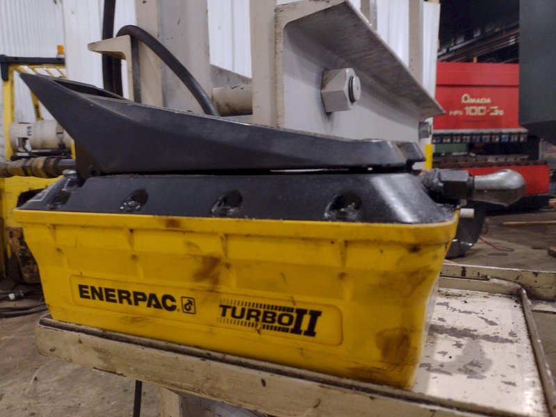 50 TON ENERPAC H-FRAME AIR OVER OIL SHOP PRESS: YOBRO #25793
