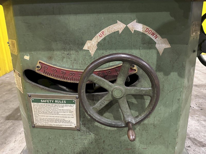 NORTHFIELD #4 POWERED TABLE SAW WITH MOTORIZED FEED ROLLS: STOCK #23080