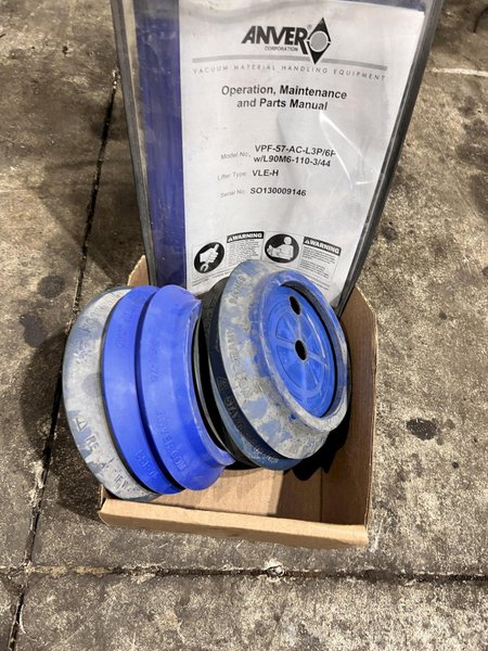 2013 900 LBS ANVER MODEL #VPF-57-AC-L3P/6P VACUUM SHEET LIFTER: YOBRO #24599