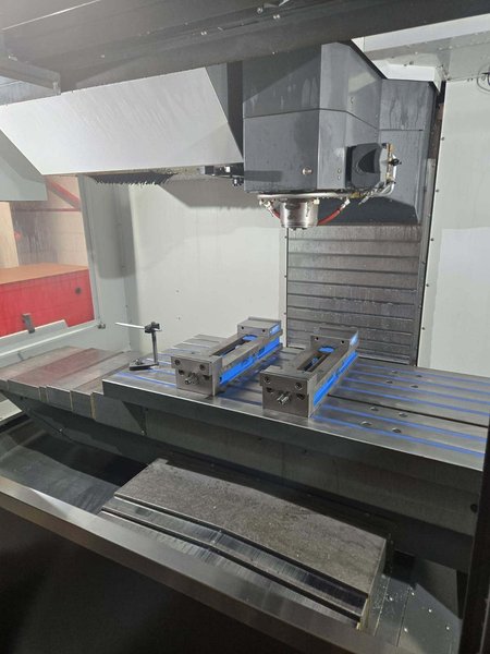 2020 HAAS VF-3SSYT Vertical Machining Center 
Machine is in excellent condition and available for inspection under power.