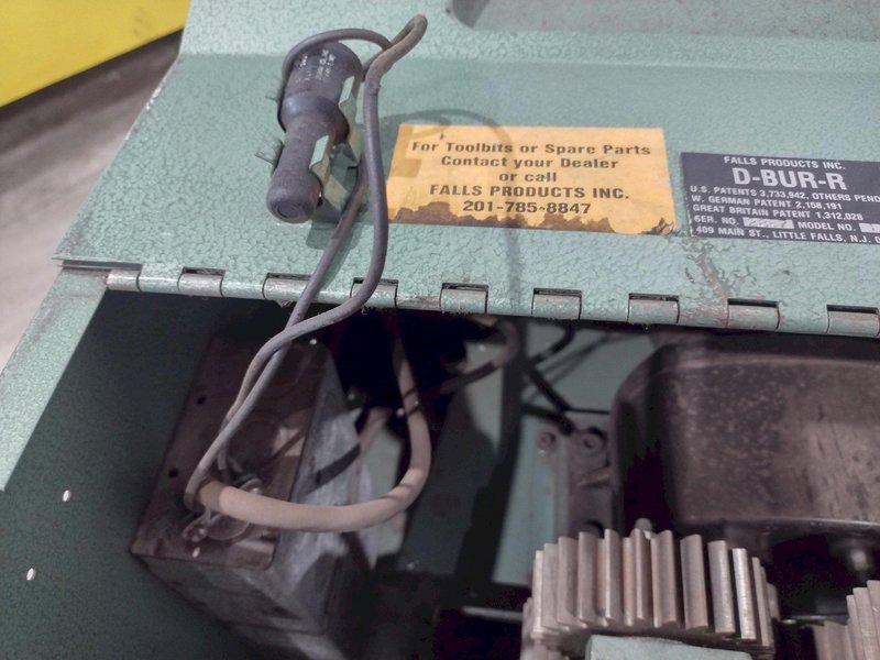 1/4&quot; FALLS PRODUCT MODEL  #31 D-BUR-R DEBURRING MACHINE: STOCK #21971