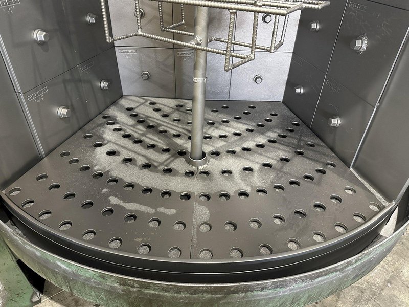 36&quot; X 72&quot; GOFF MODEL #3672D SPINNER HANGER SHOT BLAST CLEANING SYSTEM, NEW 2006: STOCK #22470