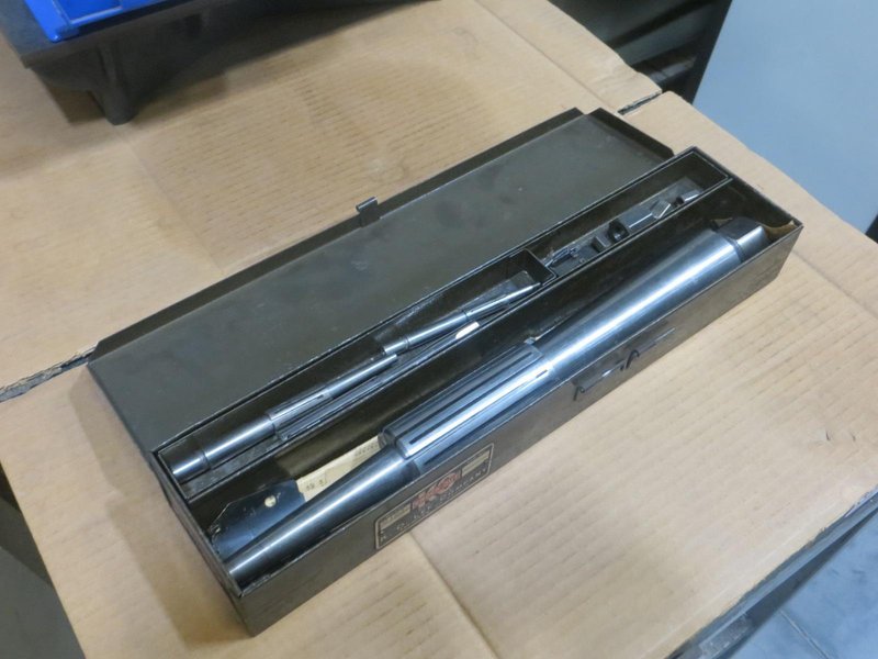 KO Lee Expanding Mandrel Model 101 w Metal Case- Auction Item