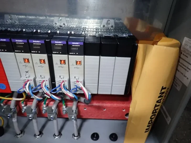 Allen Bradley Control Panel - 1000-10fhjlllllxxxxx