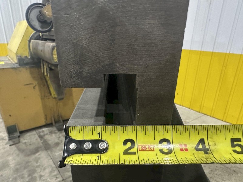 24&quot; X 36&quot; X 60&quot; CHALLENGE #162424 T SLOT ANGLE PLATE: STOCK #22223