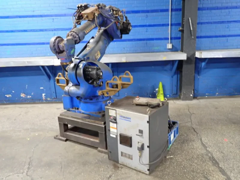 YASKAWA ELECTRIC / MOTOMAN 14.5 A ROBOT  -  YR-MS165/MH180-A00