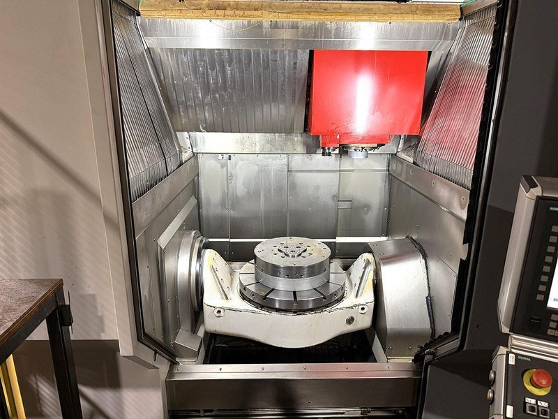 Breton - Ultrix 800 X: 800 - Y: 900 - Z: 600 mm CNC