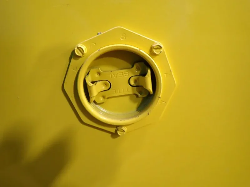 EAGLE 30 GAL SAFETY STORAGE CABINET  -  1932