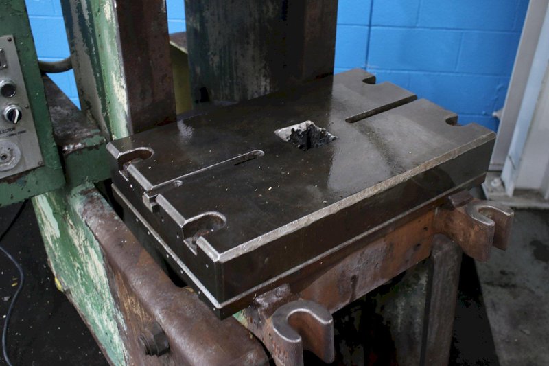 35 TON DANLY OBI FLYWHEEL PRESS: STOCK #75432