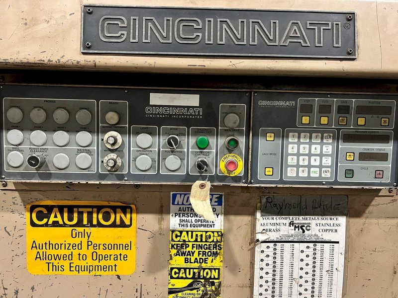 USED CINCINNATI 1/4&quot; X 10&#039; HYDRAULIC SHEAR WITH CNC FRONT AND REAR GAUGING MODEL 250HS 10, Stock# 11031 , Year: 1999