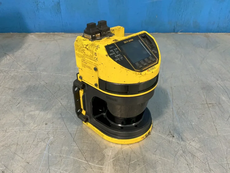 SICK SAFETY LASER SCANNER  -  SZ-V32NX