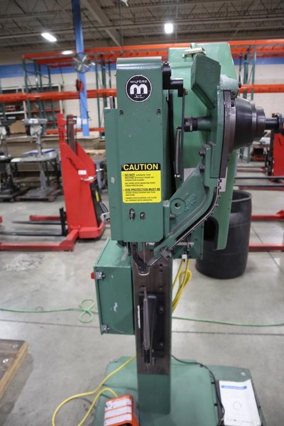 Milford Orbitform #305 Riveter, Remote Foot Trip, Feed Bowl and Track, Tooling- Auction Item