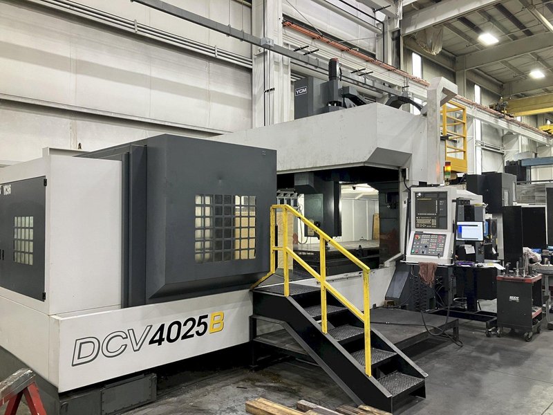 YCM DCV 4025B CNC BRIDGE TYPE MACHINING CENTER