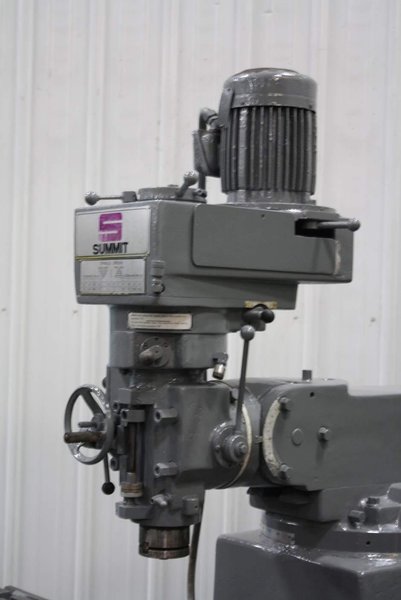 1-1/2 HP SUMMIT RAM TYPE VERTICAL MILL: STOCK #66818