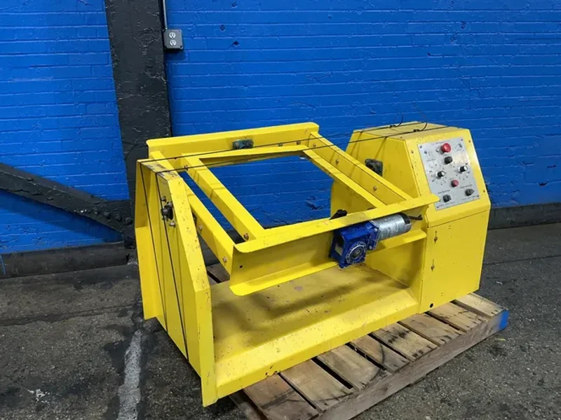 Mannetron 24" X 24"  Roto-cast Machine - Nmrv 040
