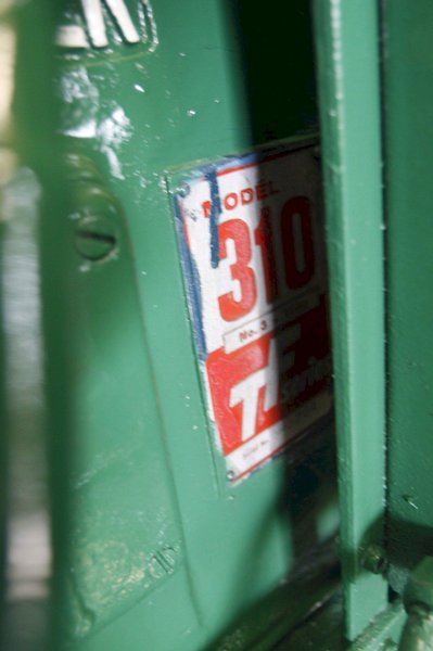 KEARNEY &amp; TRECKER MODEL #310-TF VERTICAL MILL: STOCK #73590