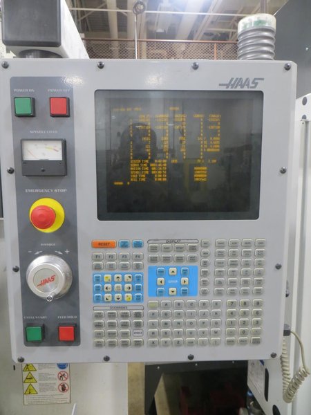 Haas TM-1 CNC Tool Room Mill, Haas 32-Bit CNC Control, 40 Taper, Splash Guards, Coolant Tank &amp; Pump- Auction Item