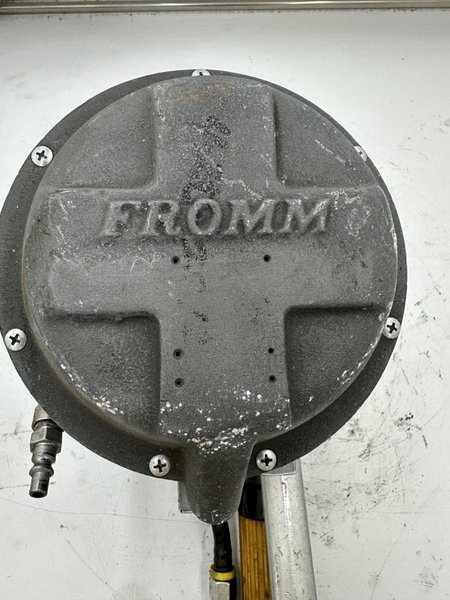 3/4" FROMM MODEL #A482 PNEUMATIC STRAPPING TOOL WITH TENSIONER: YOBRO #26177