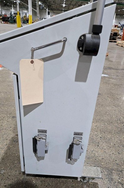 NEUERO CONTROL PANEL FOR LITING JACKS PANEL USED