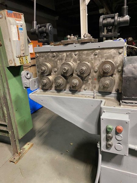 5/8&quot; Lewis Model 10-F Wire Straightening and Cutting Machine (14376)