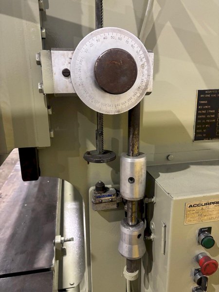 250 TON X 12' ACCURPRESS MODEL #725012 HYDRAULIC PRESS BRAKE: YOBRO #24251