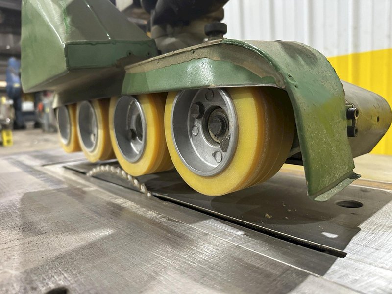 NORTHFIELD #4 POWERED TABLE SAW WITH MOTORIZED FEED ROLLS: STOCK #23080