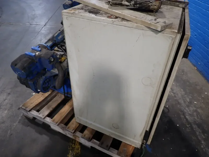 YASKAWA ELECTRIC ROBOT  -  MH6