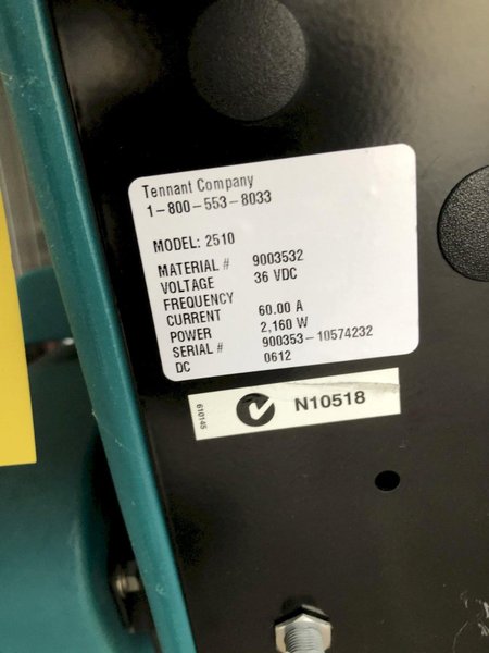 TENNANT MODEL 2510 FLOOR BURNISHER: STOCK #14015