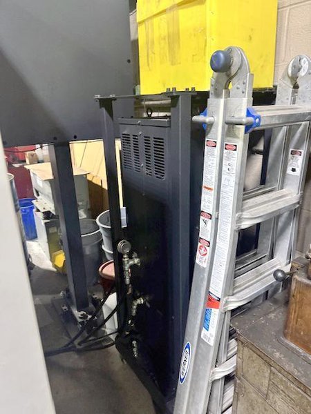 Doosan DVF 5000 5-Axis VMC, 2022 – 18K Spindle, 120 ATC, Through Spindle Coolant/Air, 8 Pallet Changer, Probing, Mist Collector, Conveyor