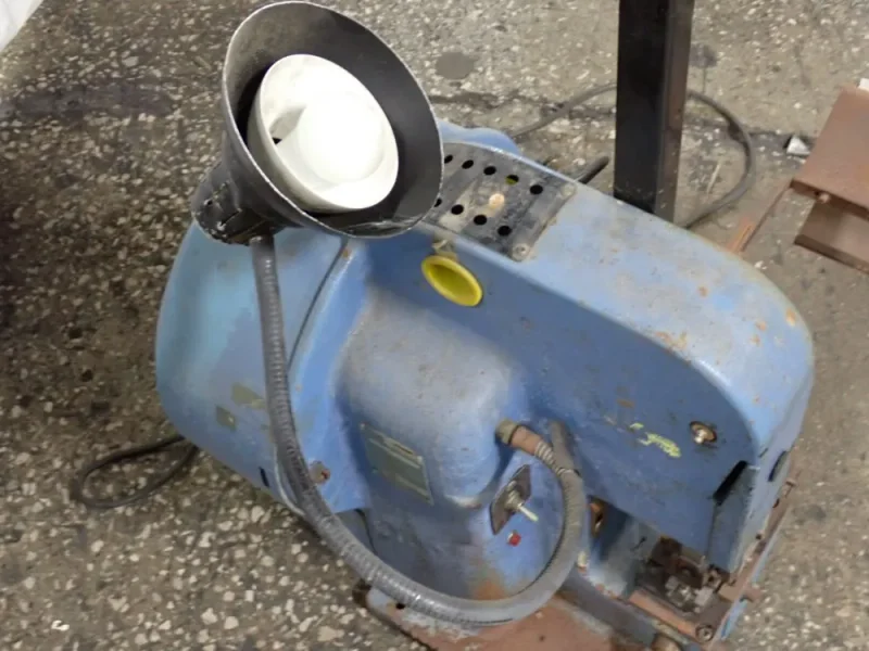 AMP INCORPORATED 3"X 7" TERMINATING CRIMPING PRESS  -  1-471273-1