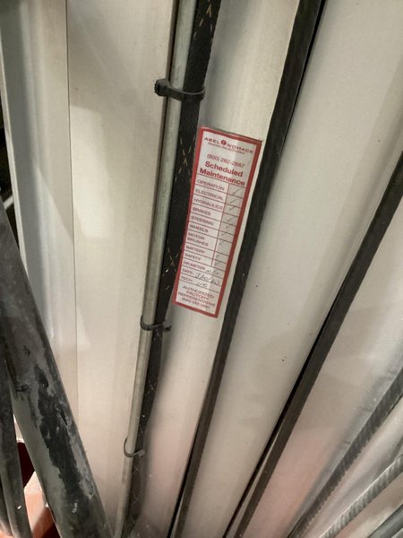 JLG 12SP VERTICAL MAN LIFT USED