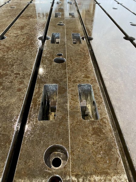 96&quot; X 144&quot; X 12&quot; GIDDINGS AND LEWIS T-SLOTTED FLOOR PLATE: STOCK #15719