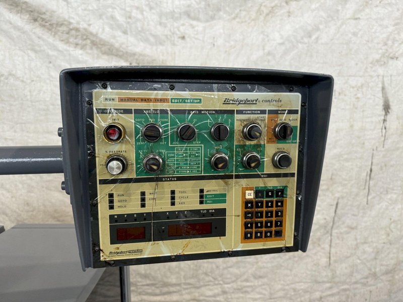 2 HP BRIDGEPORT SERIES 1 CNC VERTICAL MILL. STOCK # 0684124.