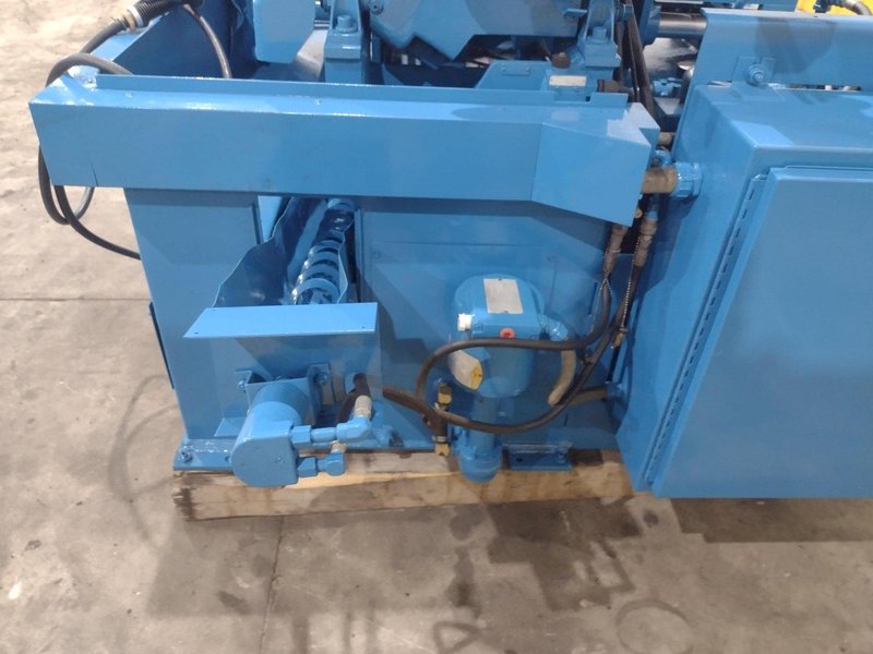 12'" X 12" DOALL MODEL #C-305A FULLY AUTOMATIC HORIZONTAL BAND SAW: STOCK #17575