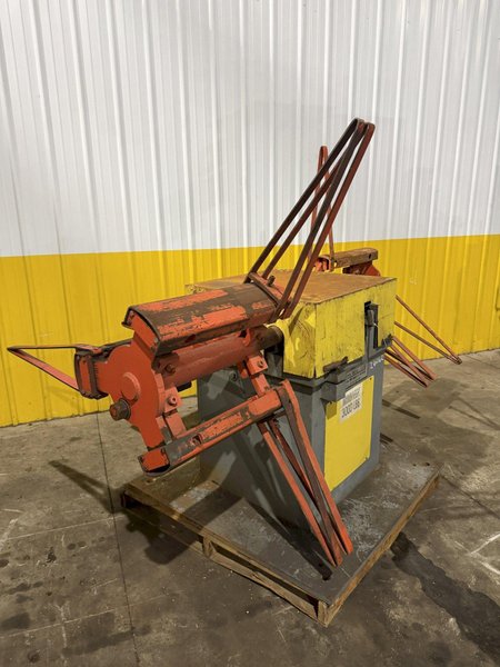 3,000 LBS X 24" MARION MANUFACTURING DOUBLE END PULL OFF COIL REEL UNCOILER: YOBRO #26062