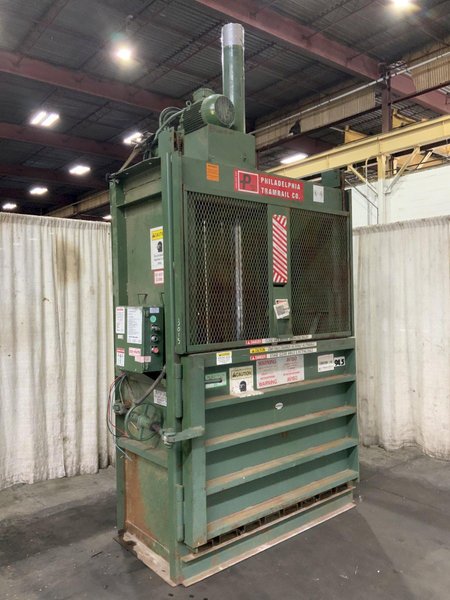 PHILADELPHA TRAMRAIL MODEL 2300 HD VERTICAL BALER: STOCK #81525